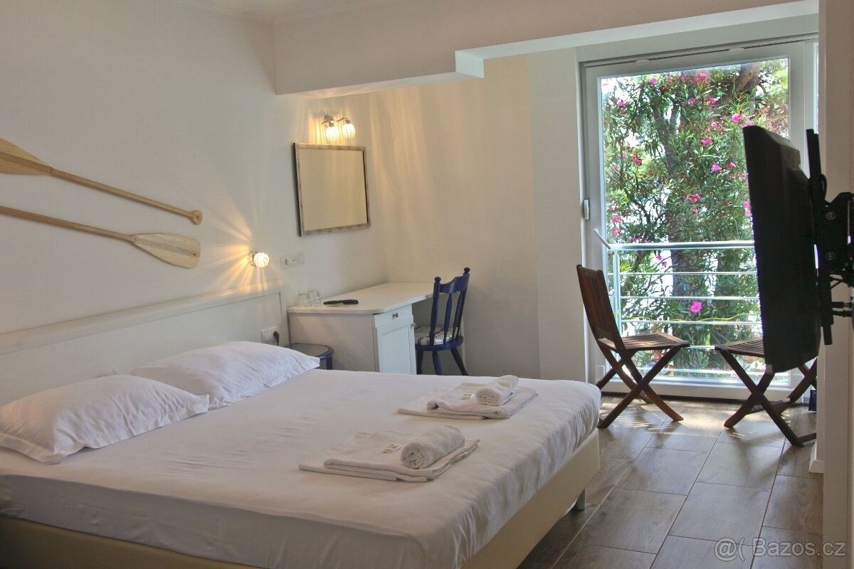 Restaurace, Praha, 110 00