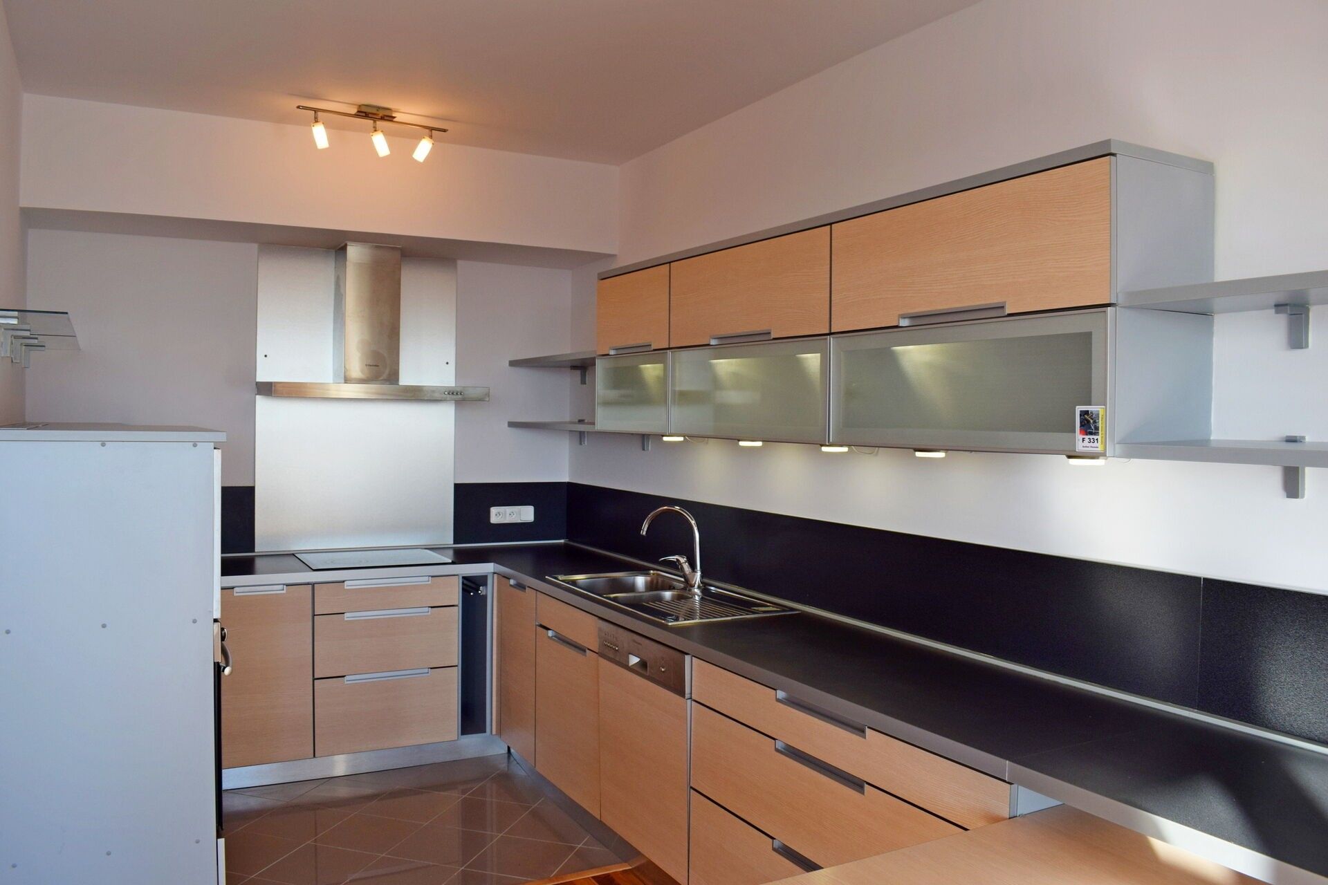 Pronájem byt 2+kk - Nad Okrouhlíkem, Praha, 60 m²