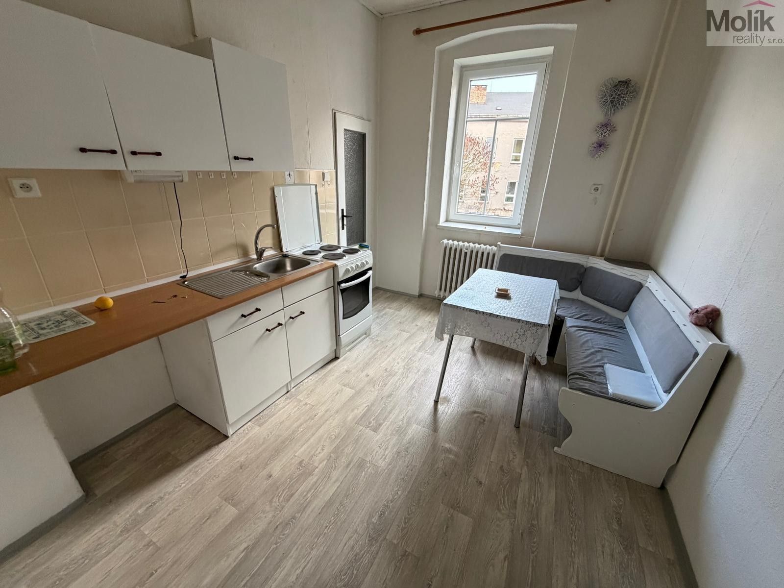 2+1, Vrchlického, Lom, 58 m²