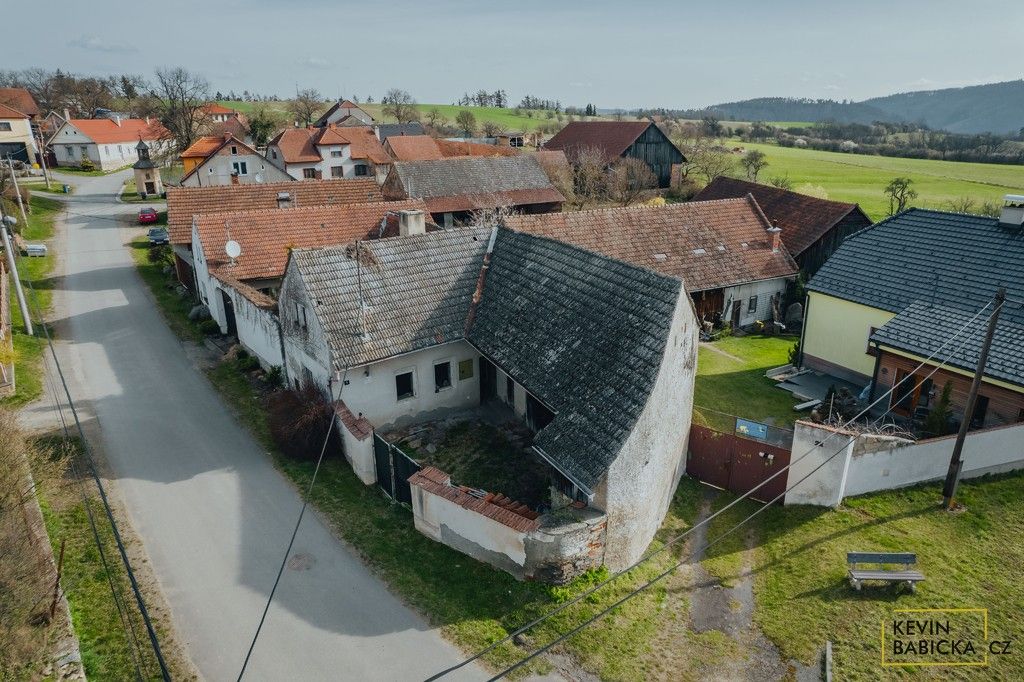 Rodinný dům · Dolní Loučky, 594 55 - 4