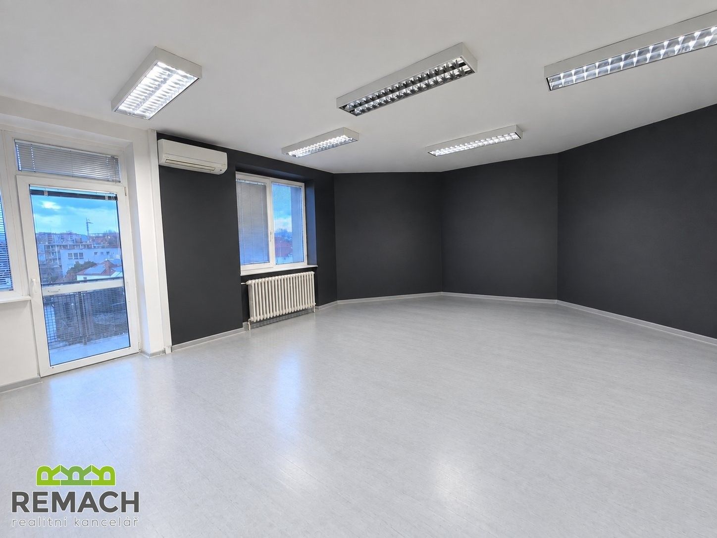 Kanceláře, Dlouhá, Uherské Hradiště, 65 m² - 2