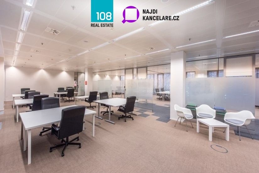 Kanceláře, Na hřebenech II 1152, Praha, 651 m²