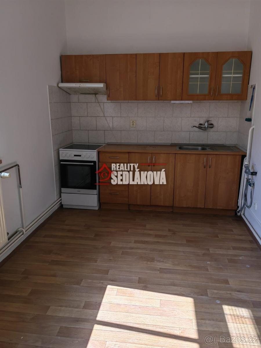 Byty, Děčín, 405 02 - 1