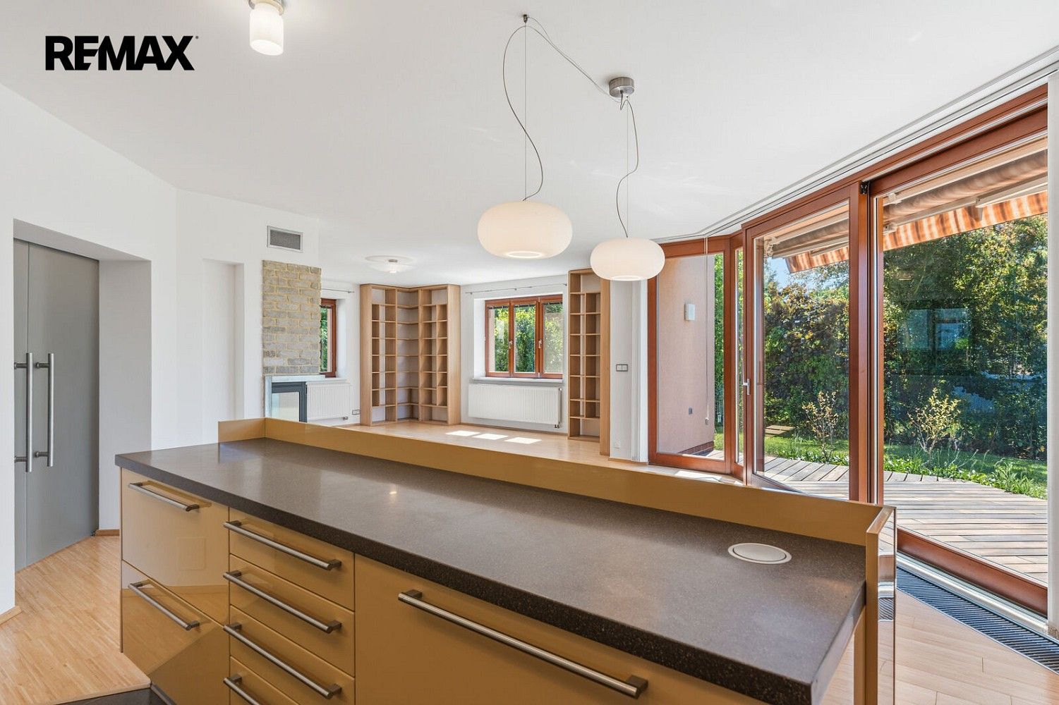 Prodej rodinný dům - Praha - Lipence, okres Praha 16, Hlavní město Praha, 241 m² - 5