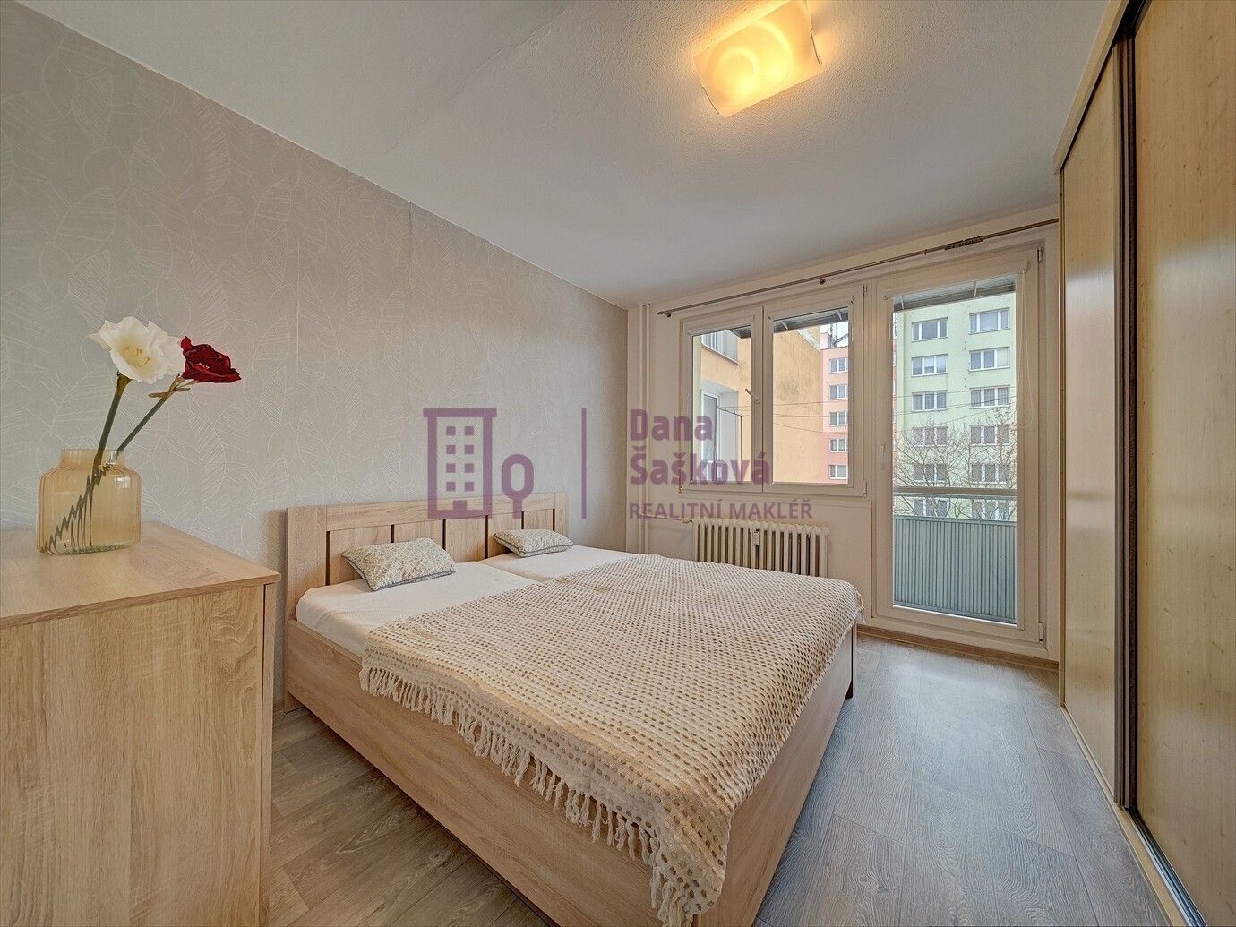 3+1, sídliště Vajgar, Jindřichův Hradec, 64 m²