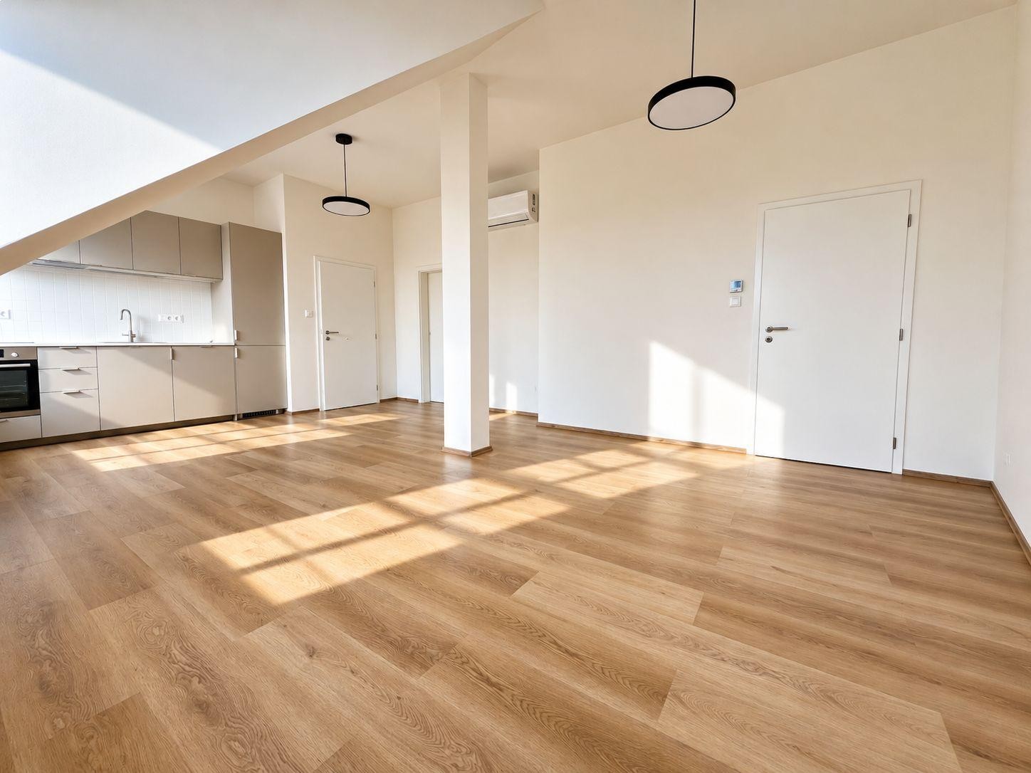 Pronájem byt 3+kk - Vosmíkových, Praha, 76 m² - 2