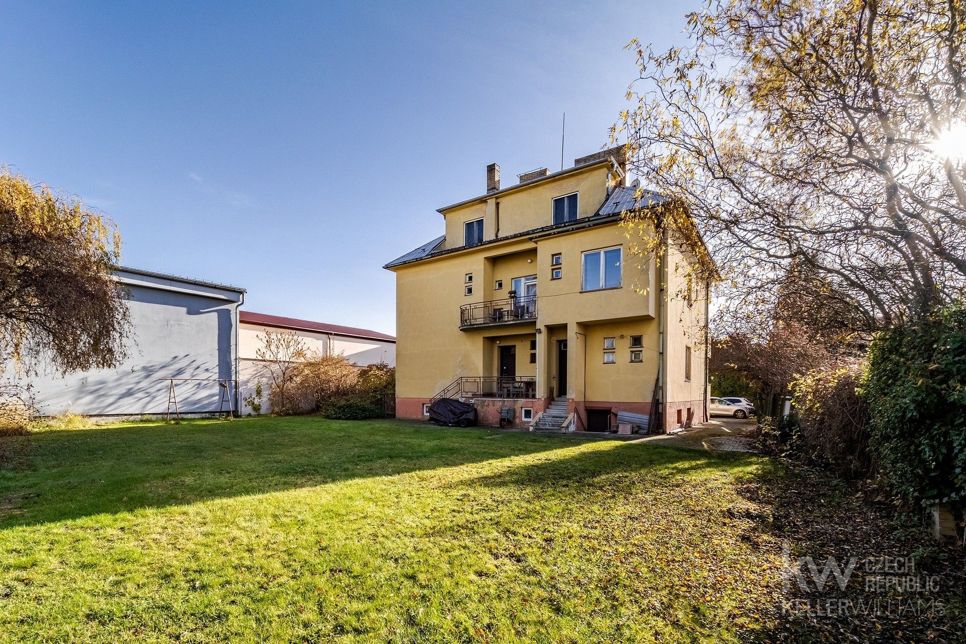 Prodej rodinný dům - Husova, Planá nad Lužnicí, 500 m²