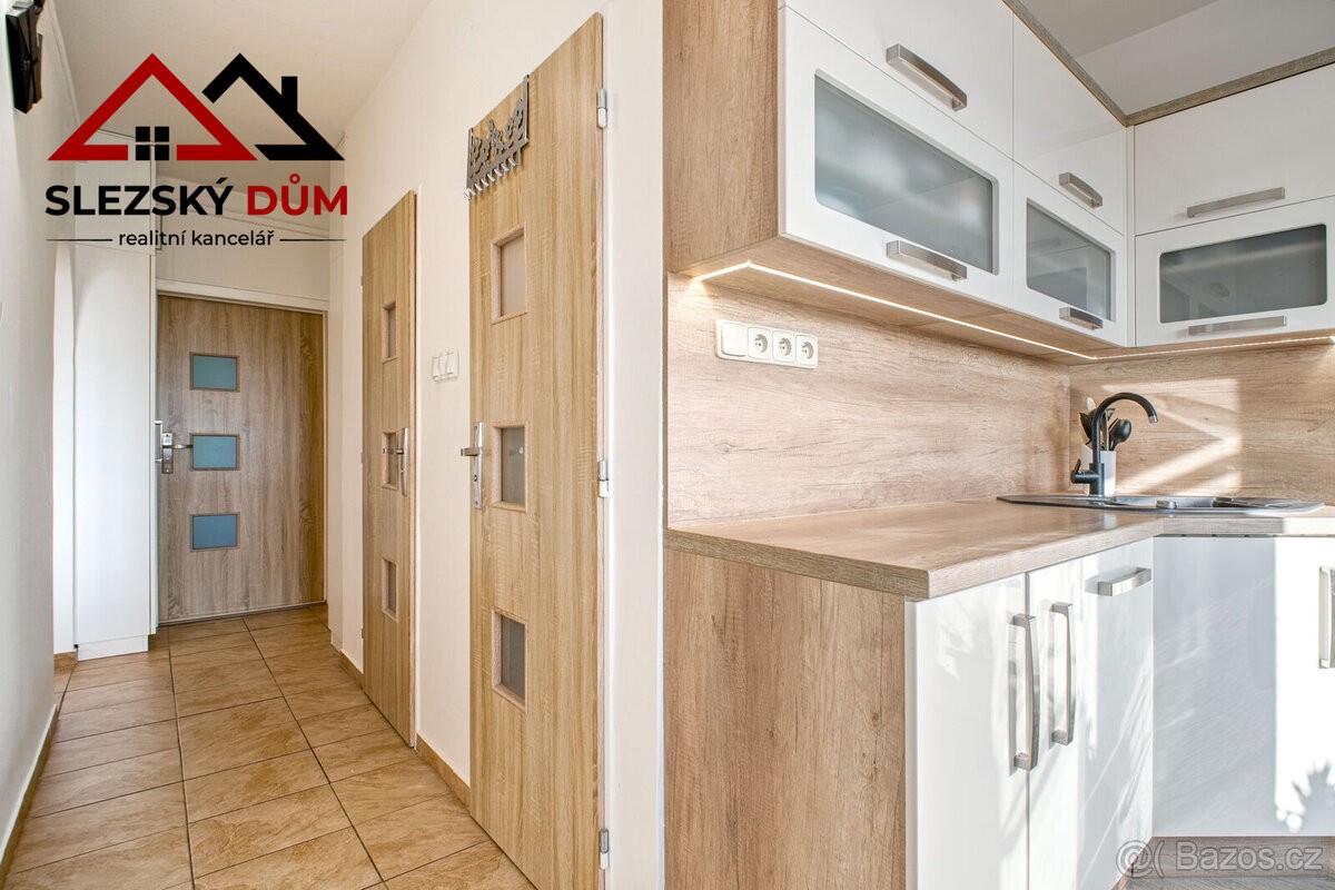4+1, Český Těšín, 737 01, 82 m² - 2