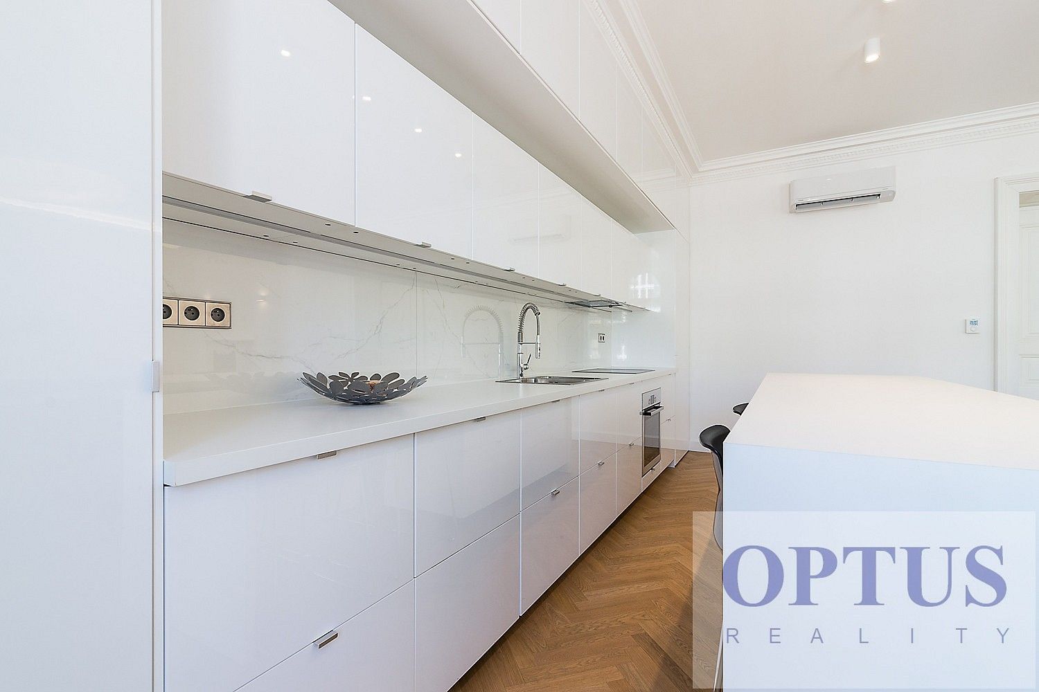 5+kk, Praha - Staré Město, okres Praha 1, Hlavní město Praha, 190 m² - 1