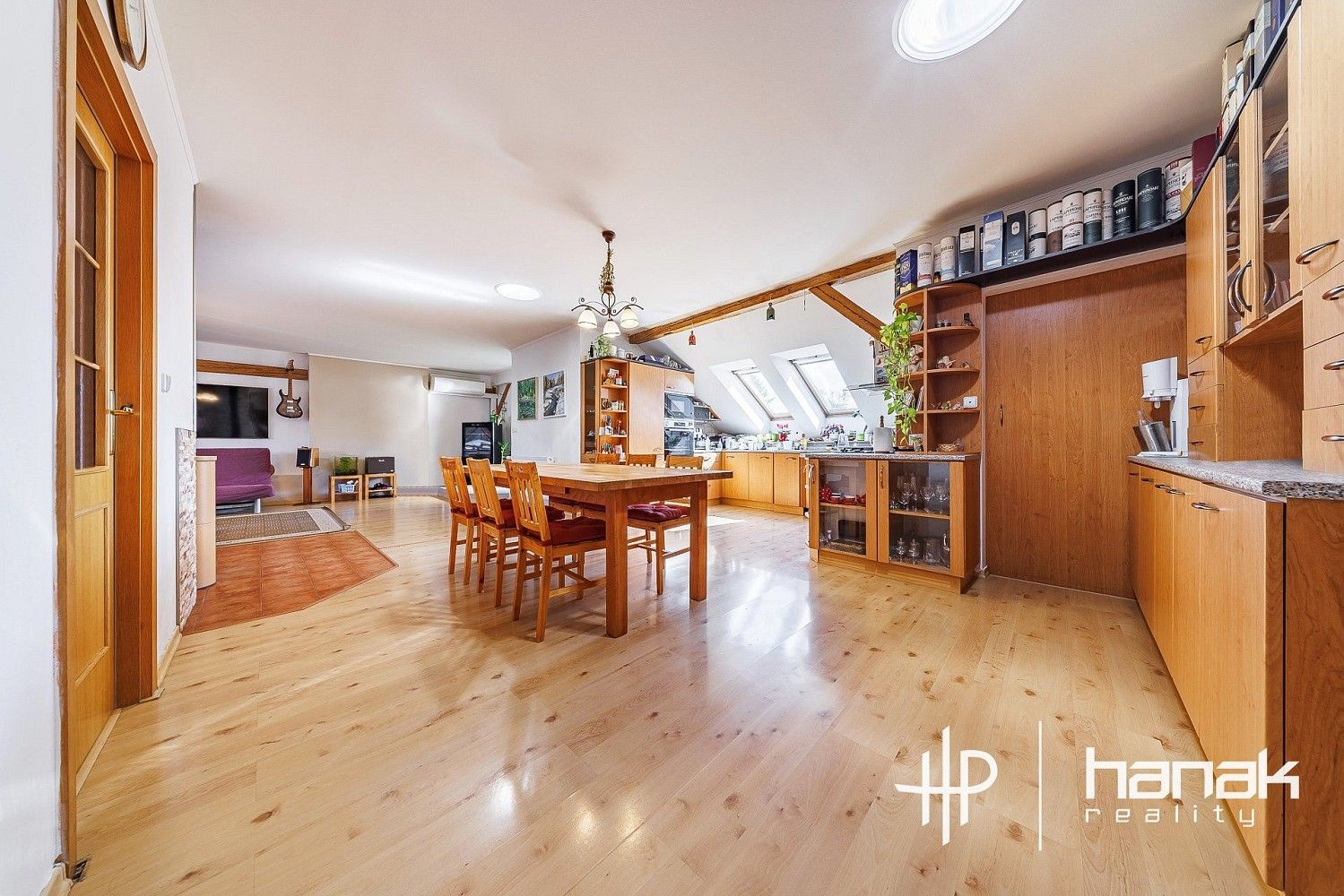 Byt 5+kk, 190 m²