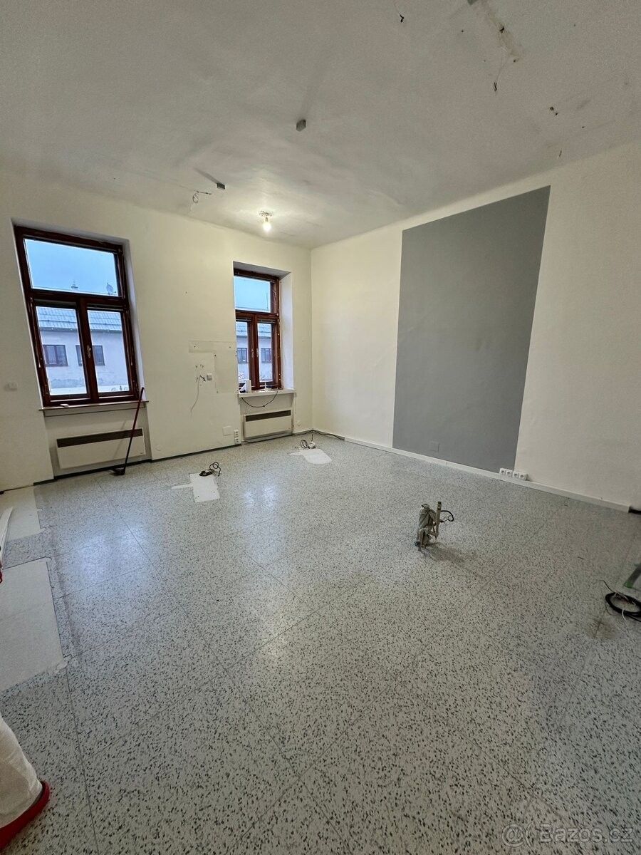 Obchodní prostory, Bystřice pod Hostýnem, 768 61