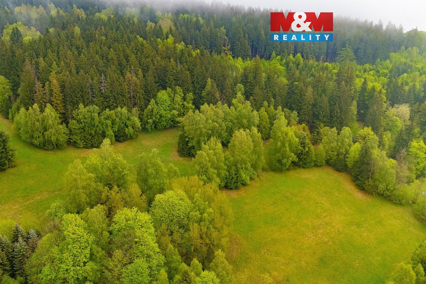 Louka, 1 444 m²
