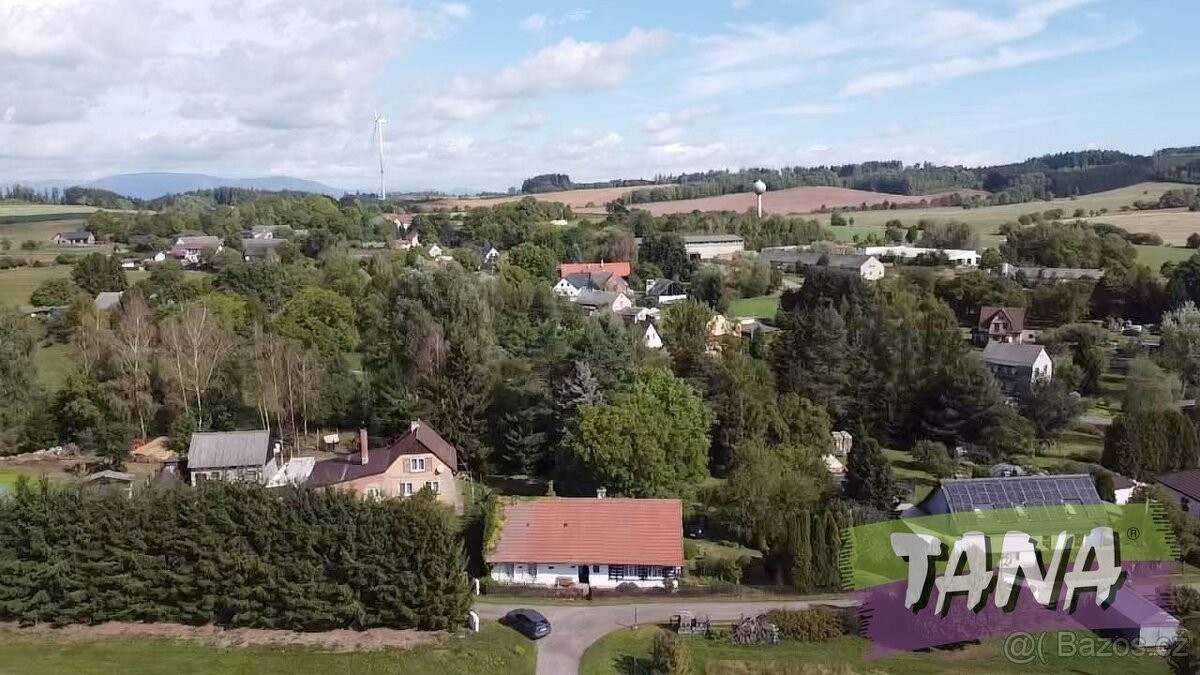 Rodinný dům · Vítězná, 544 62 - 3