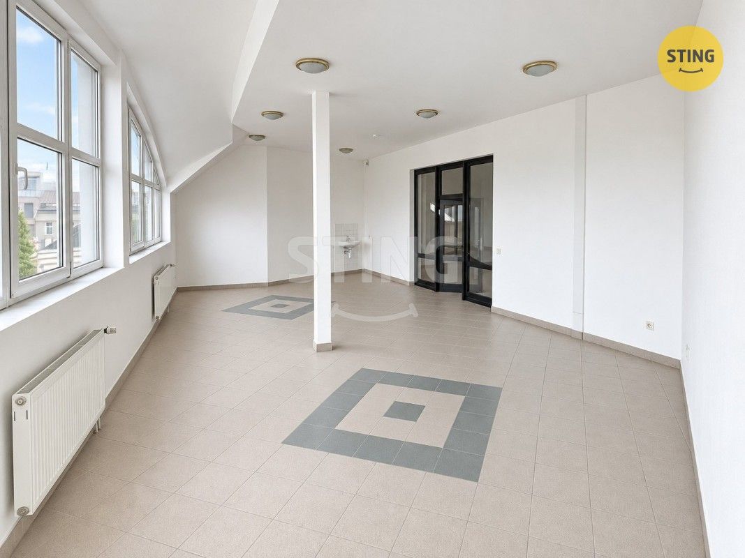 Pronájem komerční - Poštovní  , Třinec, 452 m² - 5