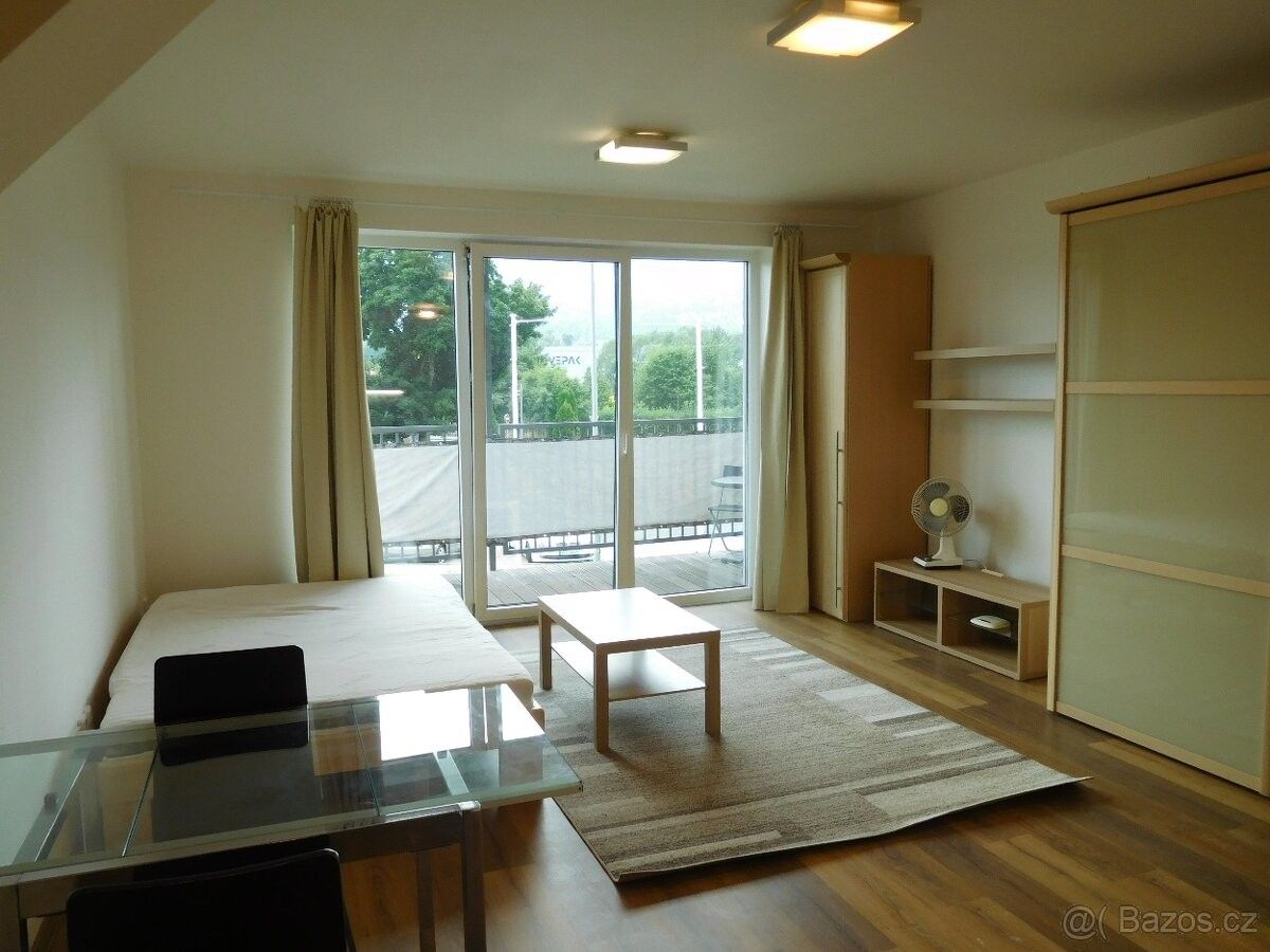 Pronájem byt - Frýdlant nad Ostravicí, 739 11