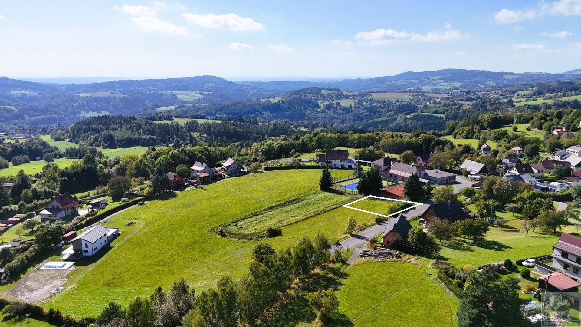 Pozemky pro bydlení, Jirkov, Železný Brod