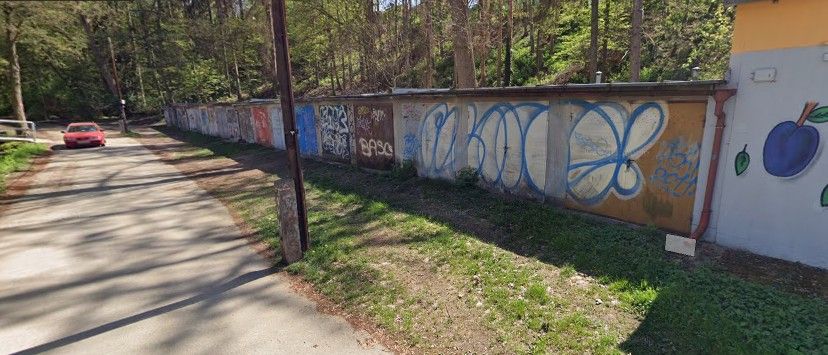 Pronájem garáž - Blansko, 678 01