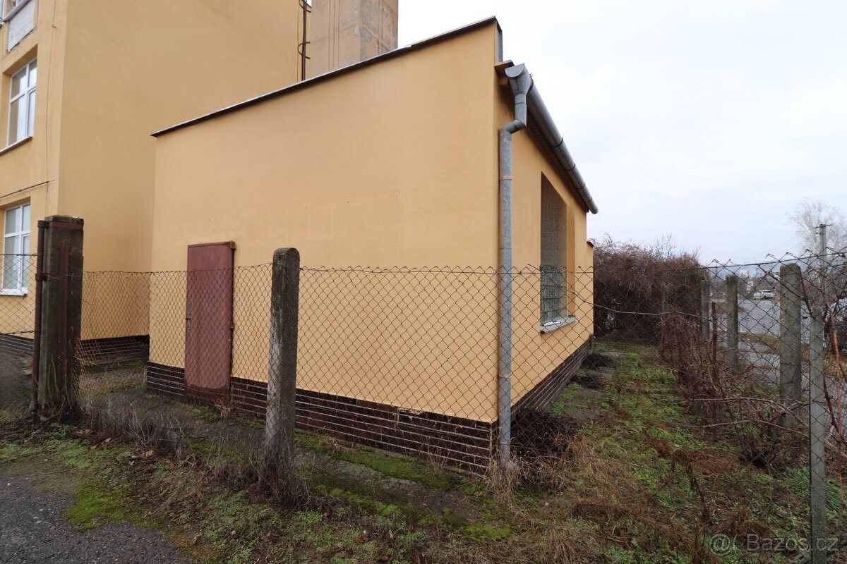 Sklady, Židlochovice, 667 01