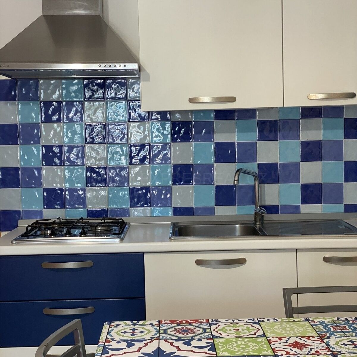 Prodej byt - 987 66, Zahraničí