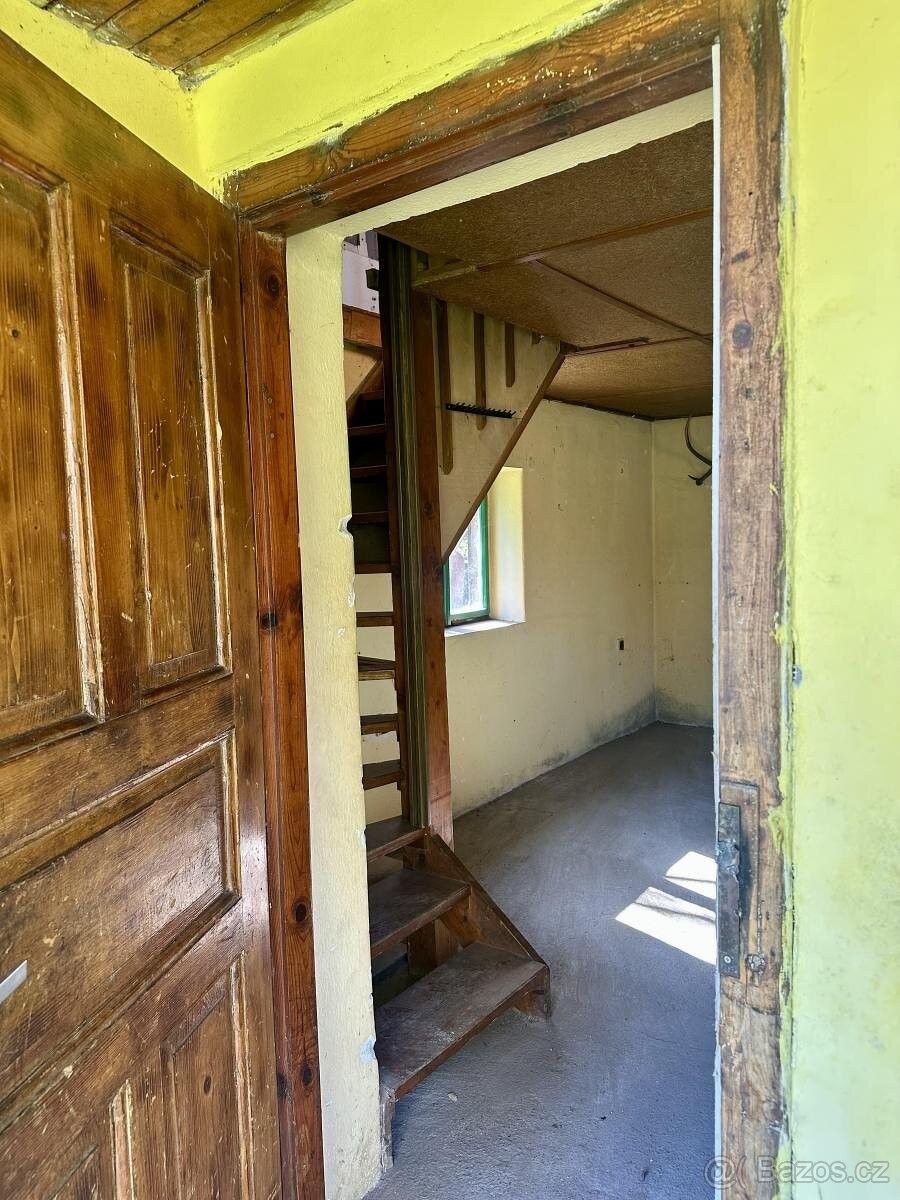 Chata · Trhový Štěpánov, 257 63 - 4