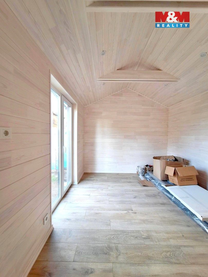 Prodej ostatní - Letiště, Hradec Králové, 38 m² - 5