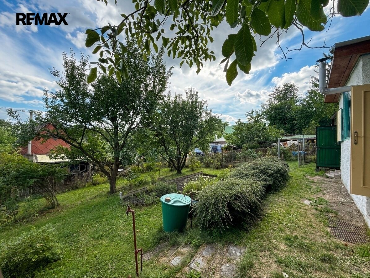 Prodej chata - Kladno, 29 m² - 2