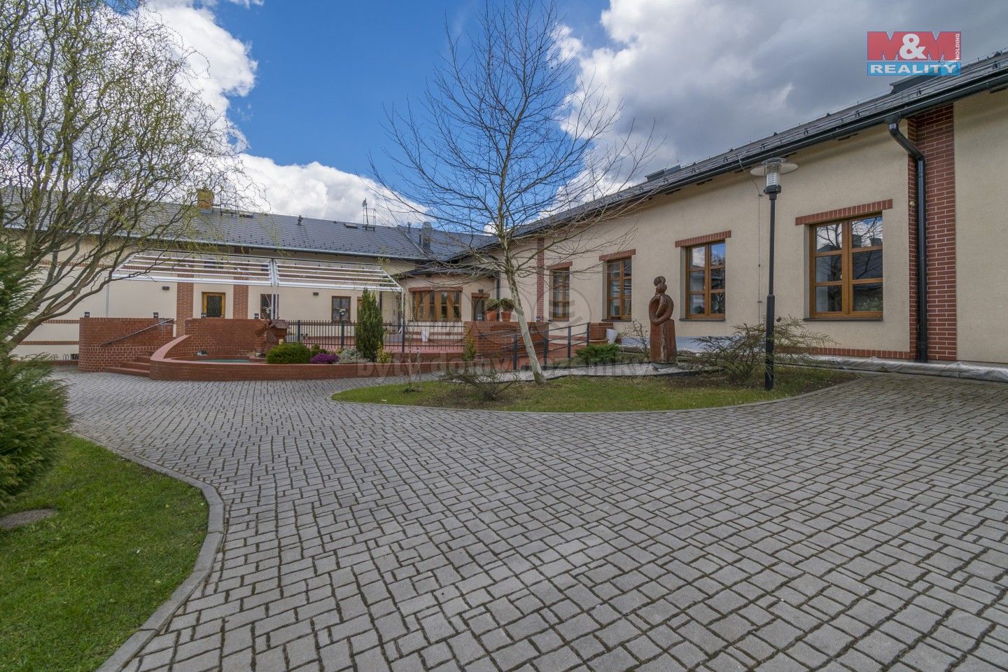 Restaurace, Centrum, Horní Suchá, 800 m²