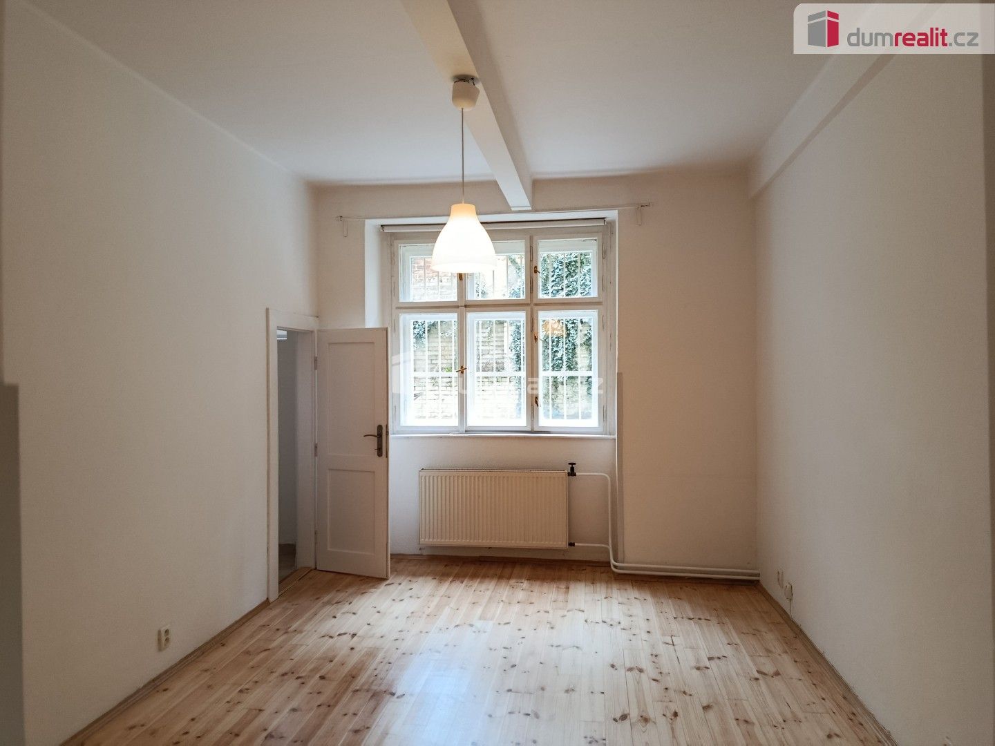 2+kk, Za poštou, Praha, 52 m²