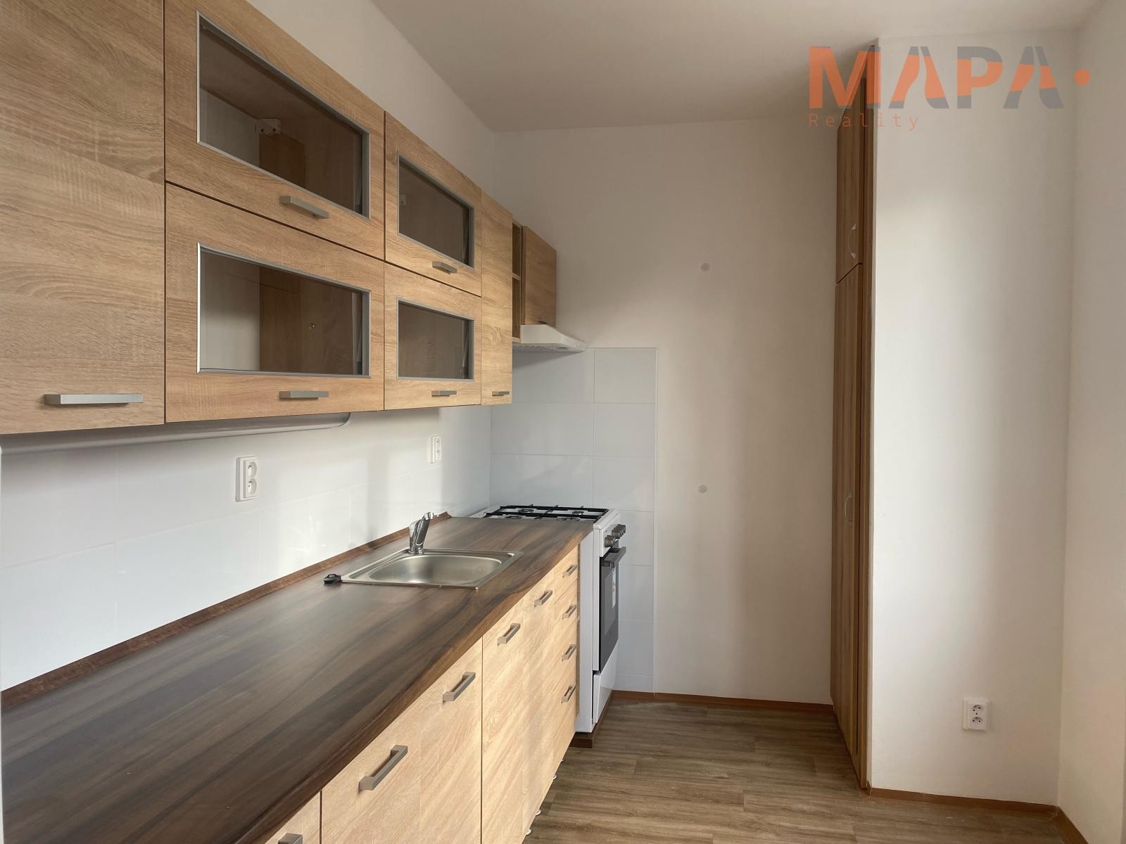 2+1, Bedřicha Pacholíka, Jirkov, 49 m² - 2