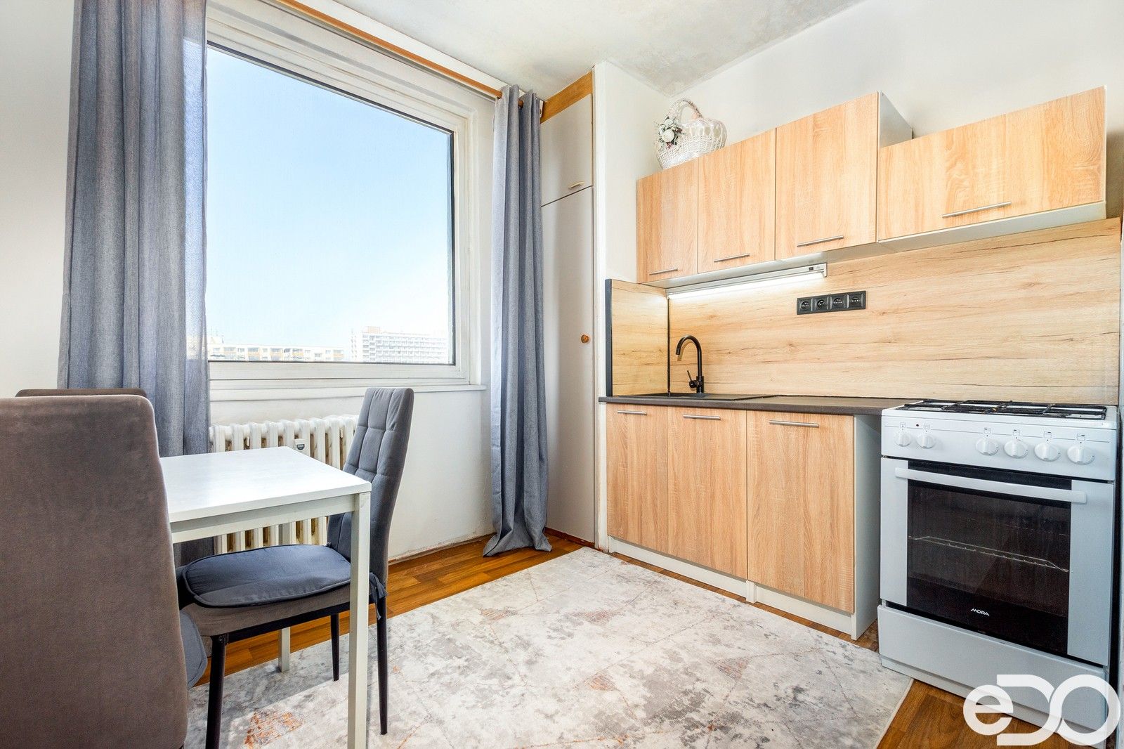 Prodej byt 1+1 - Pod Zámečkem, Hradec Králové, 40 m²