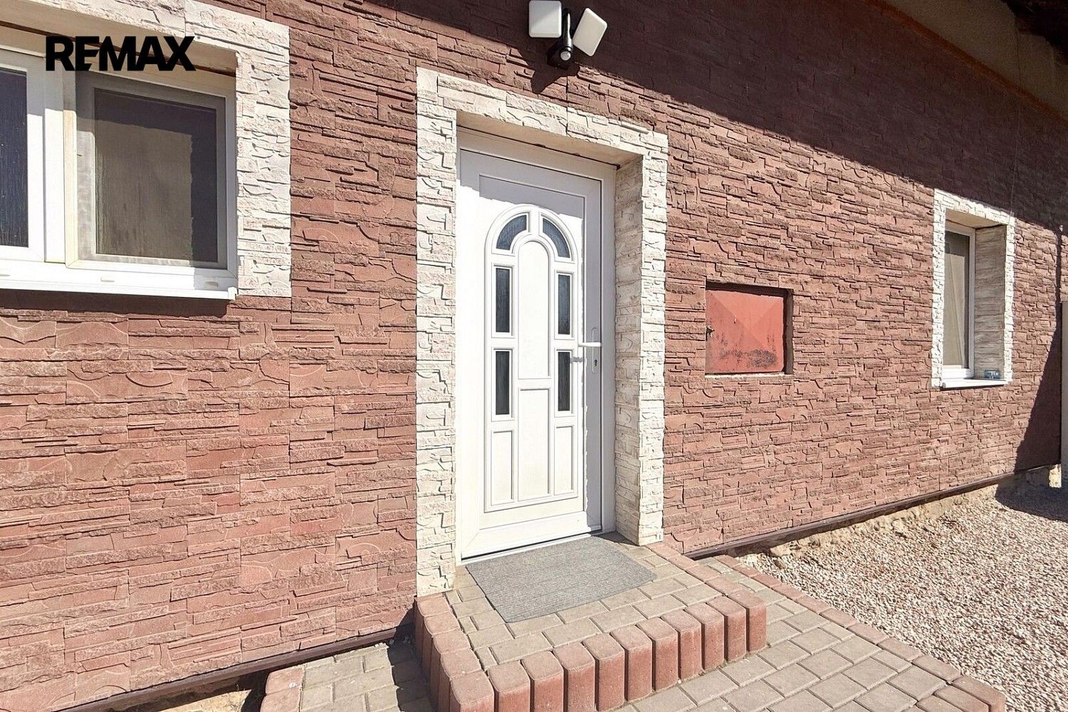 Obchodní prostory · 193 m² · Vykáň, okres Nymburk, Středočeský kraj - 4