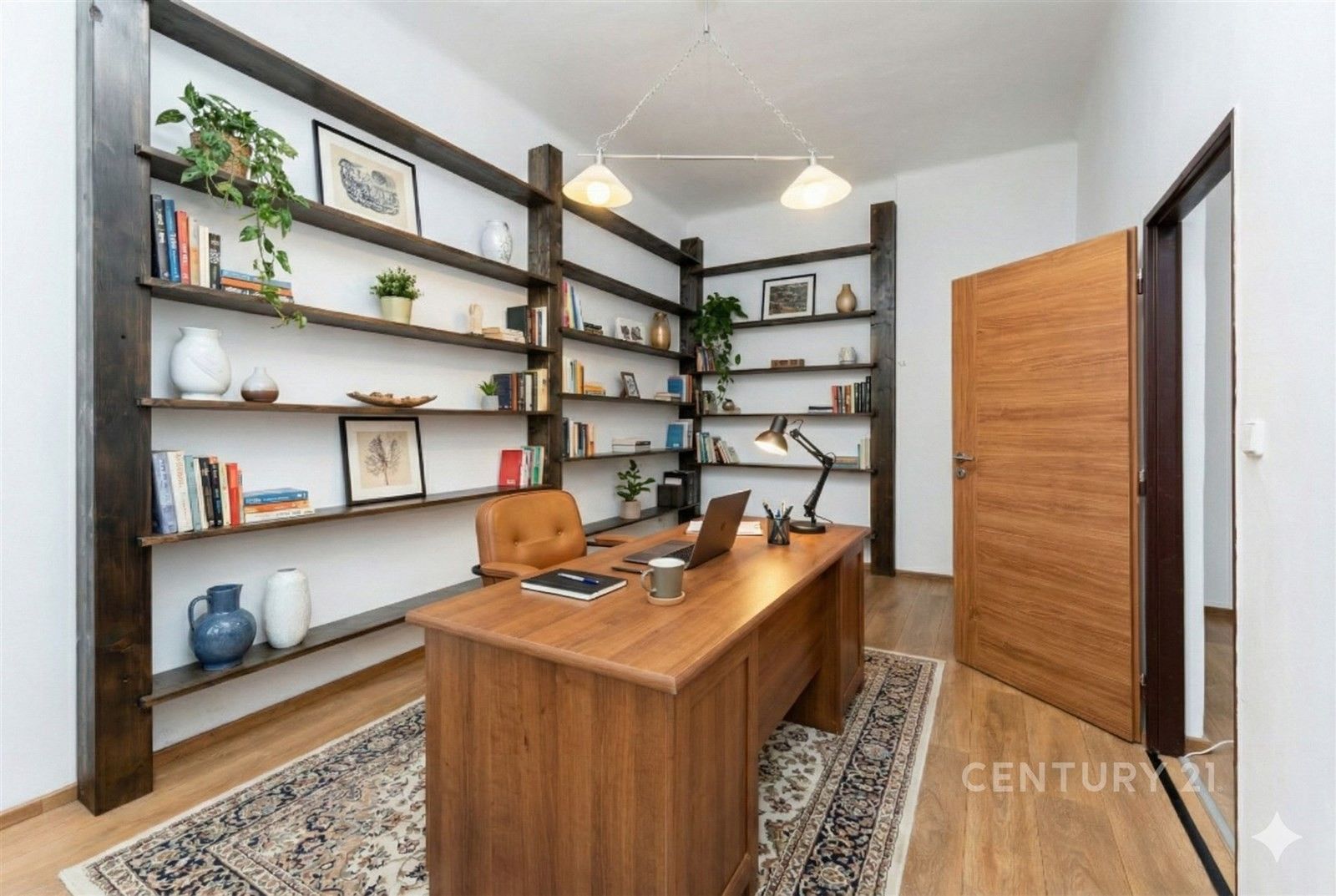 4+kk, Pernerova, Praha, 99 m²