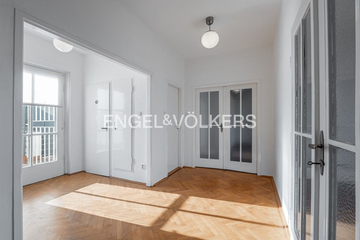 Pronájem byt 2+1 - Vladislavova, Praha, 85 m²
