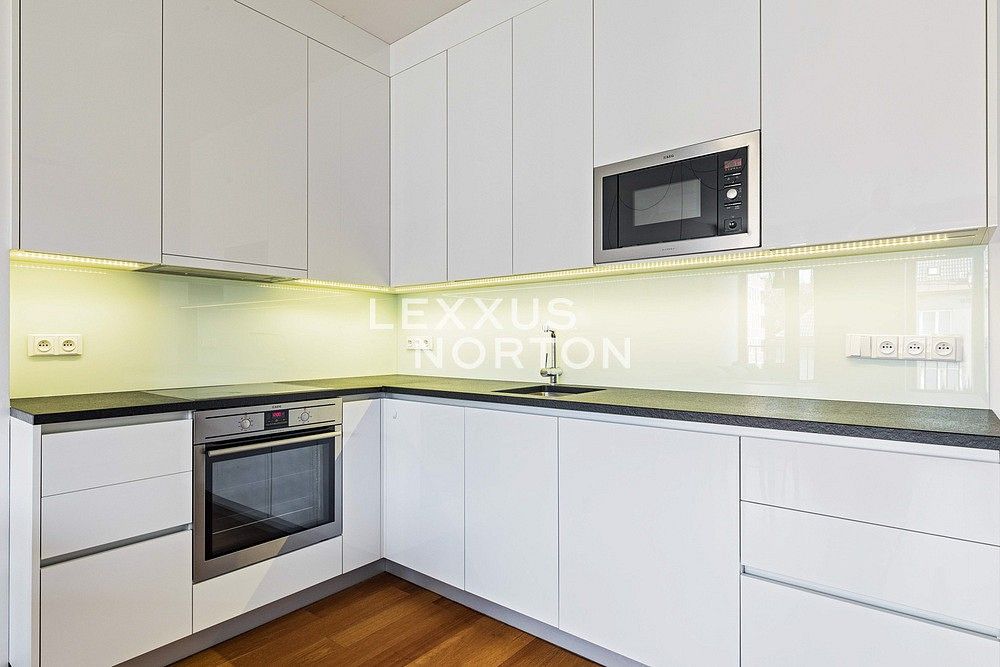 Pronájem byt 2+kk - Praha - Dejvice, okres Praha 6, Hlavní město Praha, 62 m² - 2