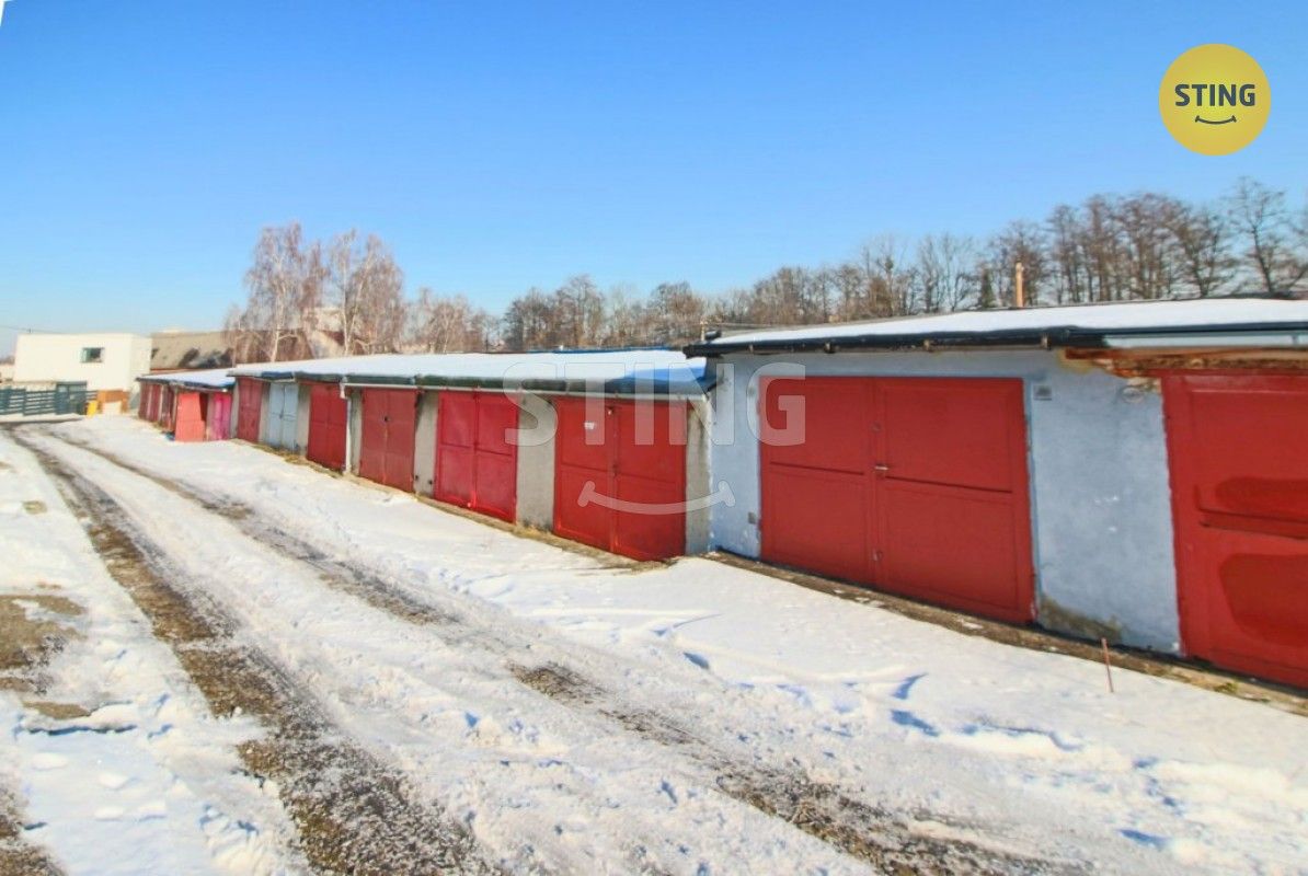 Garáže, Místek, Frýdek-Místek, 21 m²