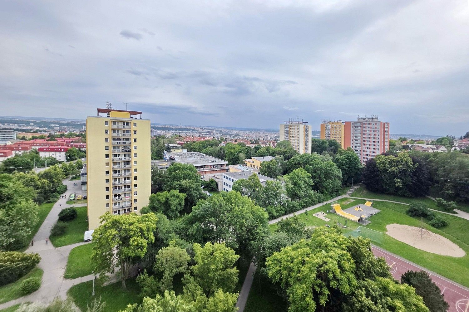 Byt 3+1 · 69 m² · Praha - Kobylisy, okres Praha 8, Hlavní město Praha - 4