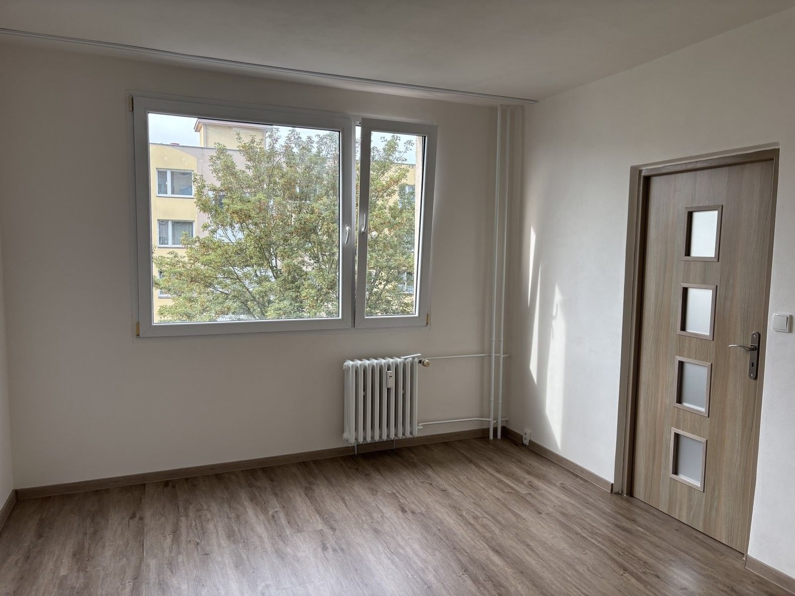 Pronájem byt 1+1 - Severní, Děčín, 36 m²