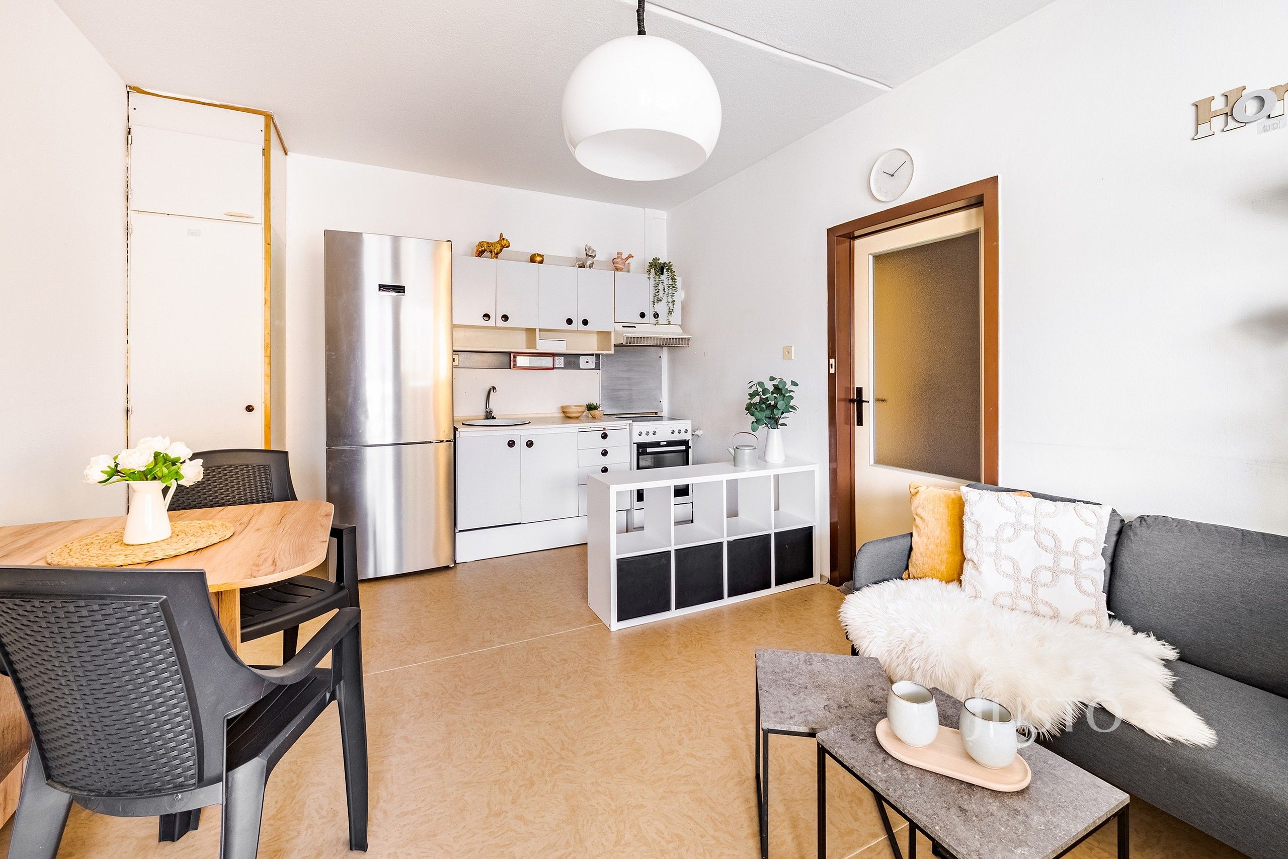 1+1, N. Frýda, České Budějovice, 42 m²