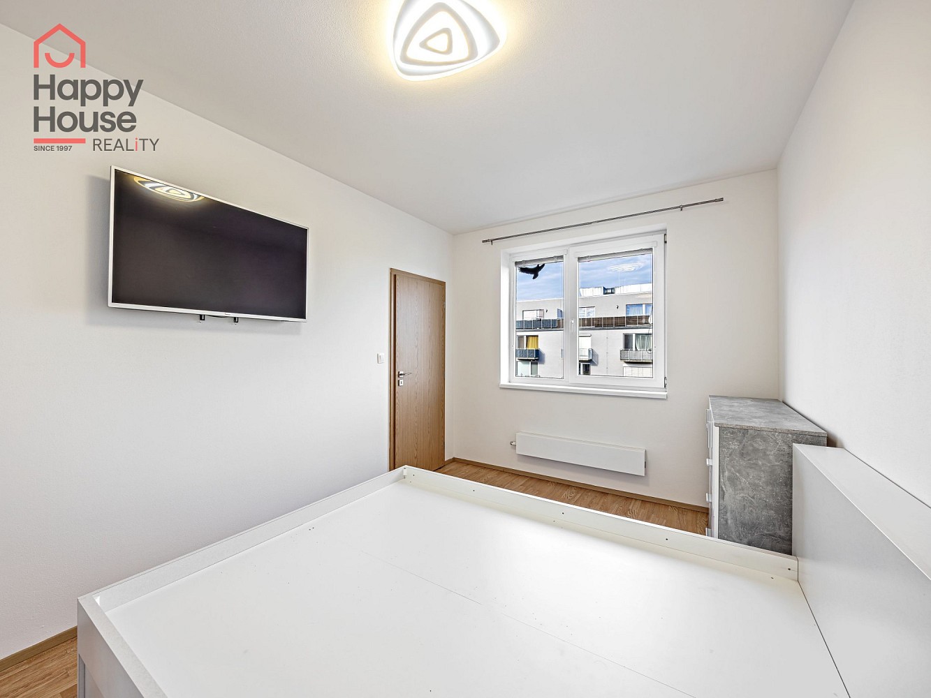 Pronájem byt 2+kk - Ječná, Hostivice, okres Praha-západ, 69 m² - 5