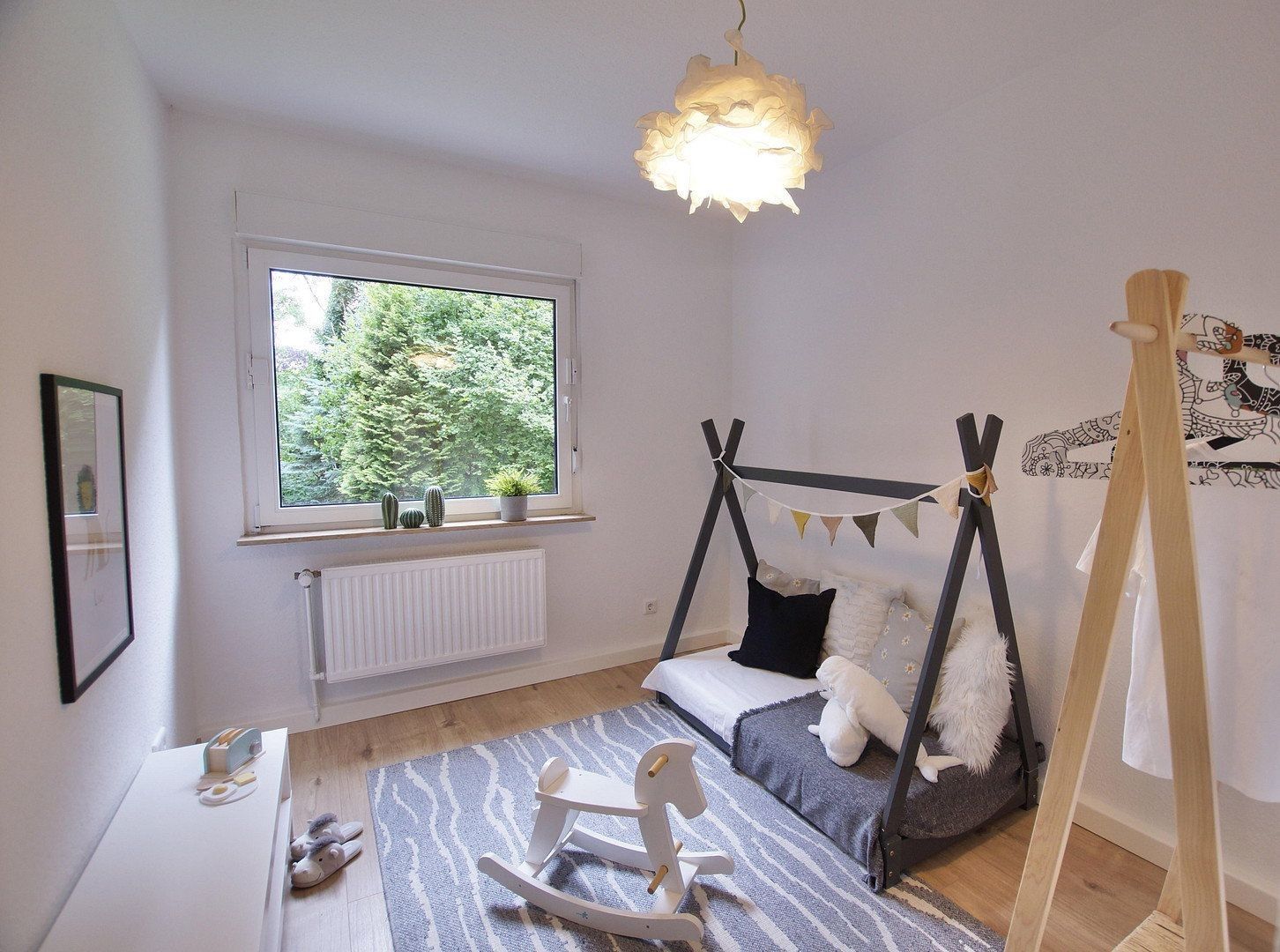 3+1, Ravensberger Str. Wuppertal Elberfeld Nordrhein-Westfalen 42117, 68 m² - 2