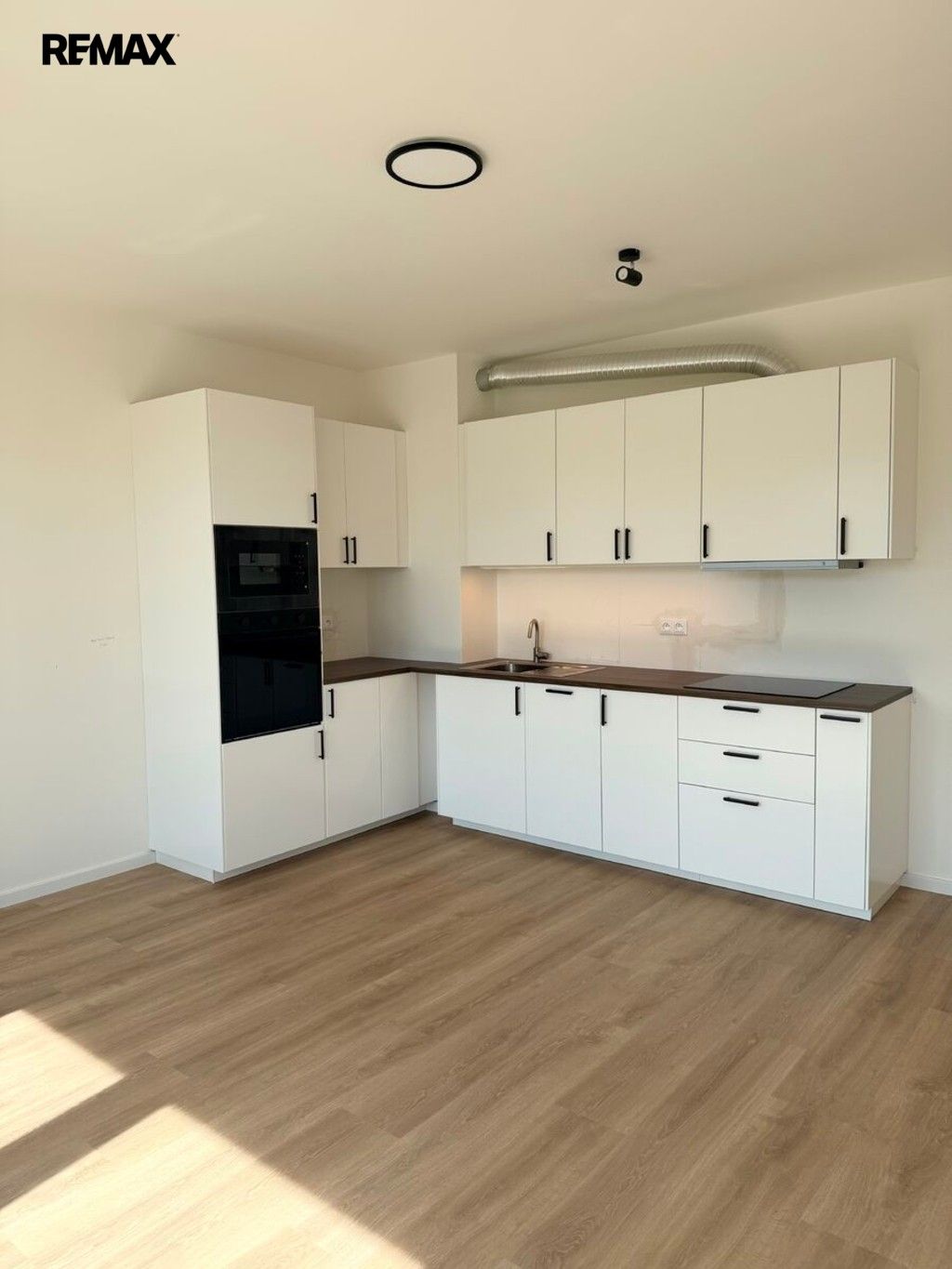 2+kk, Divíškové 1313, Praha Hlubočepy, 53 m² - 2