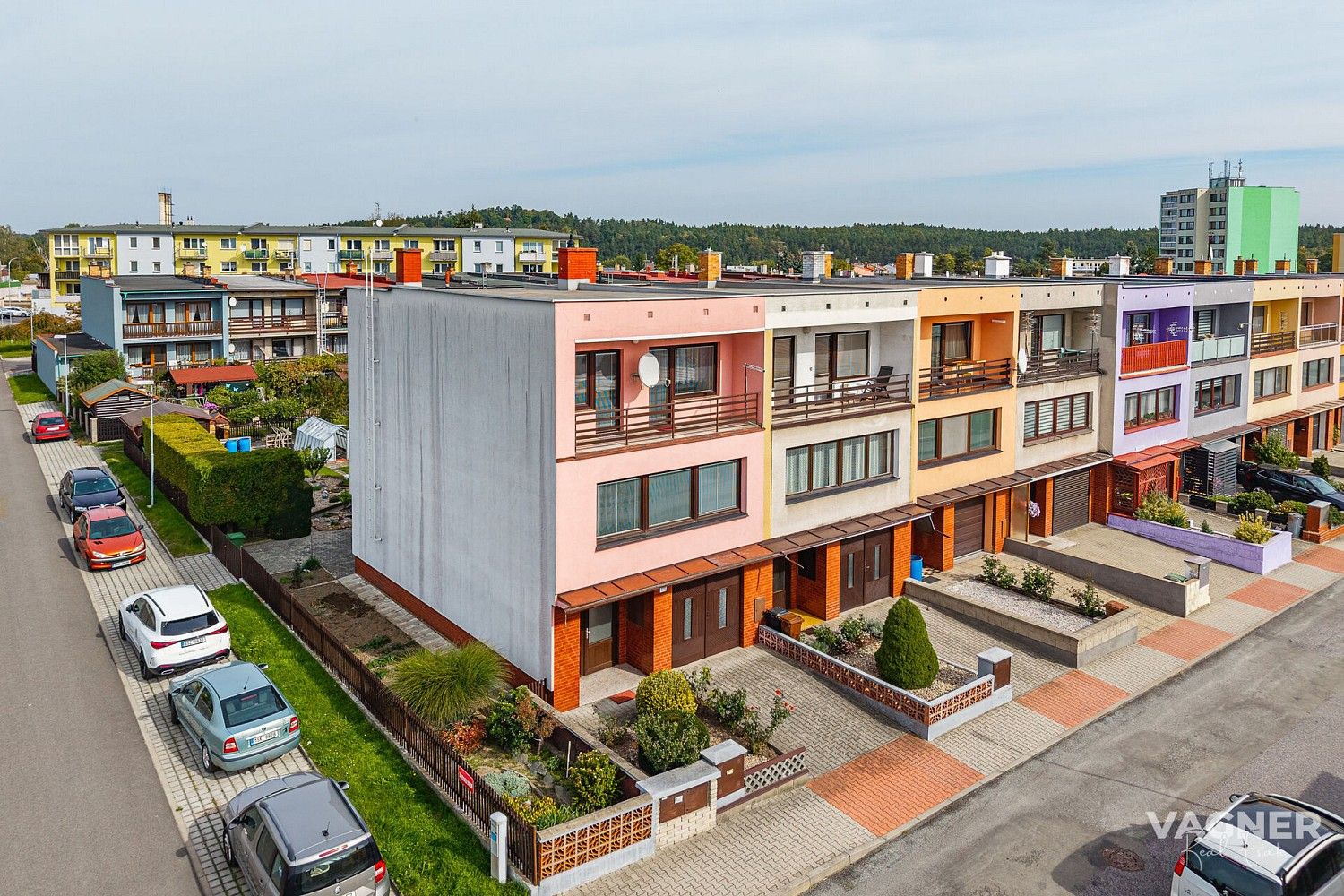 Rodinné domy, Smetanova, Bělá pod Bezdězem, okres Mladá Boleslav, 182 m² - 2