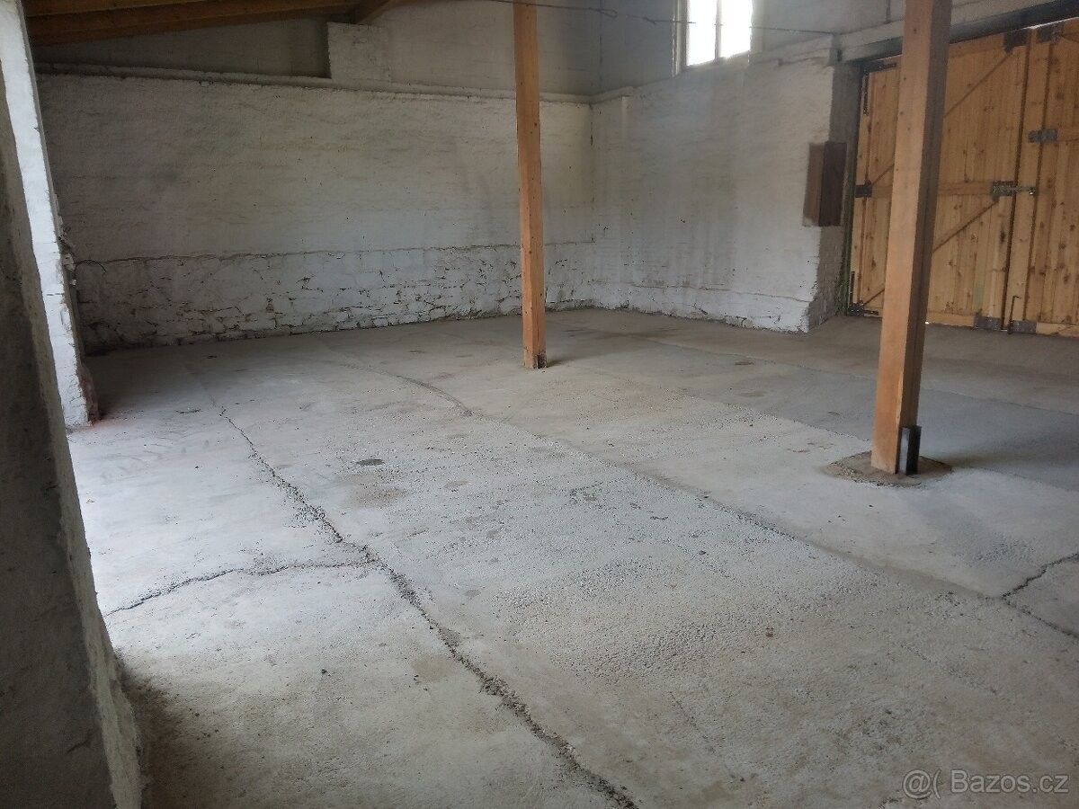 Sklady, Opava, 746 01