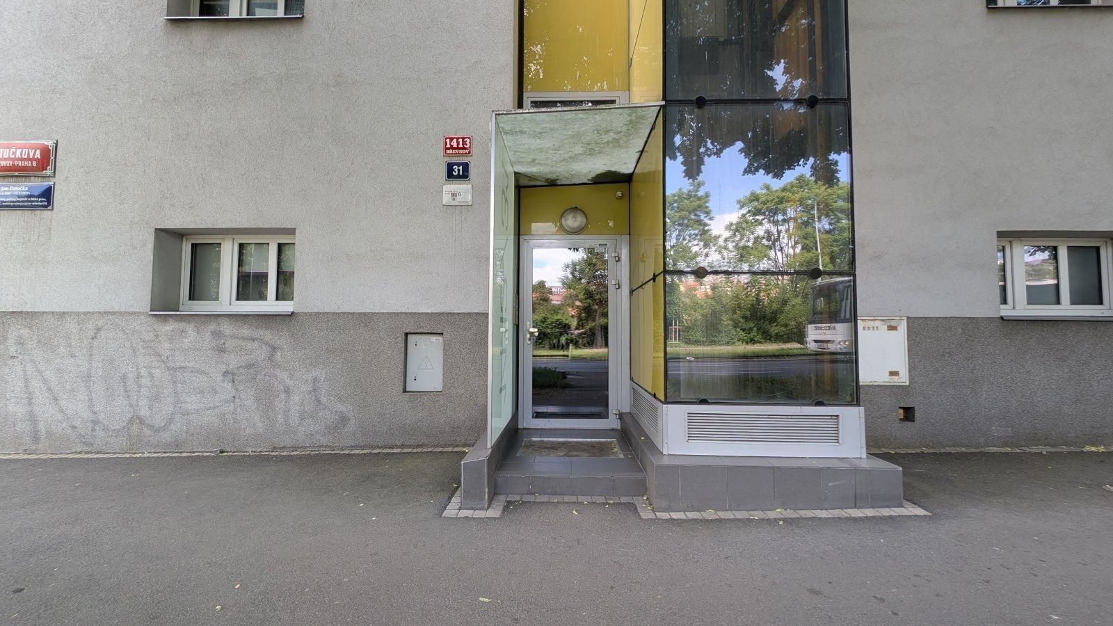 1+1, Patočkova, Praha, 38 m² - 2