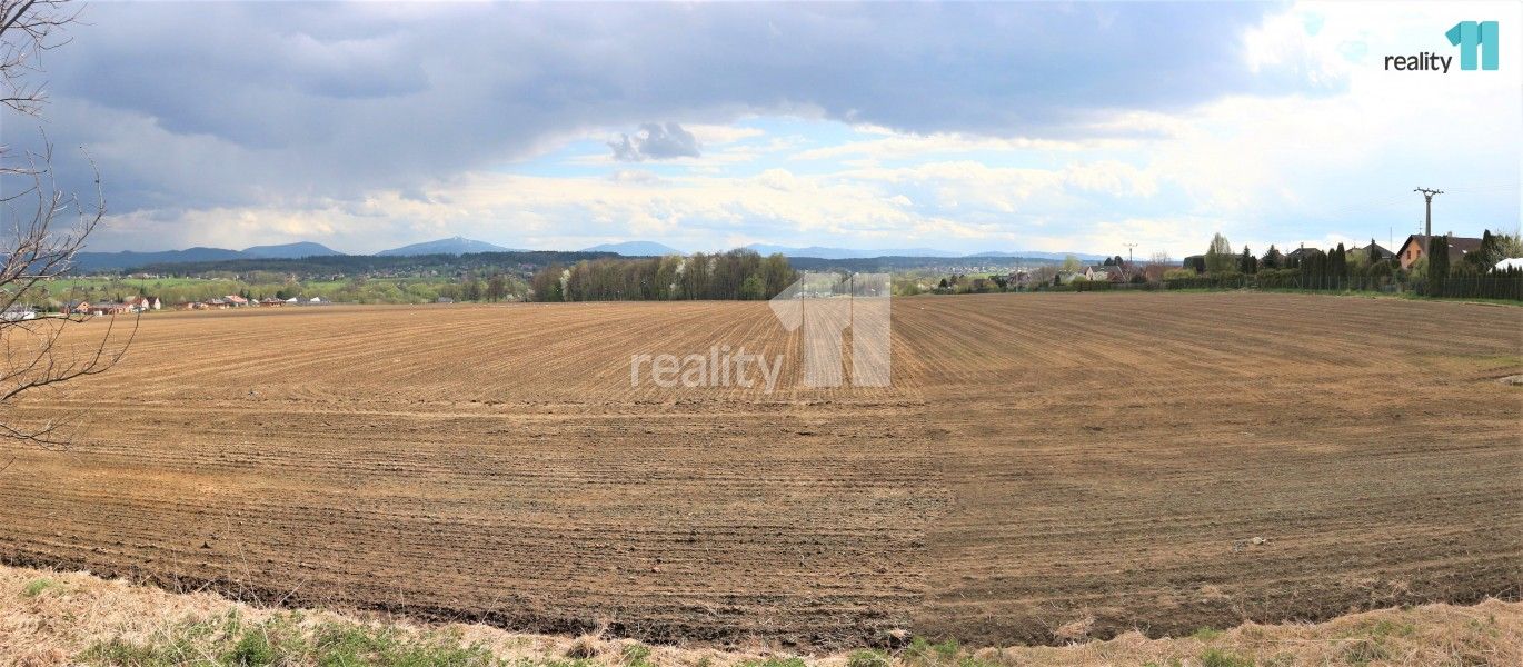 Pozemky pro bydlení, Pod Školou, Šenov, 39 000 m² - 1