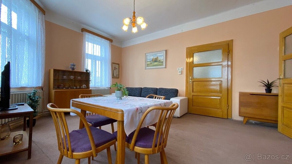 Prodej byt - Holešov, 769 01