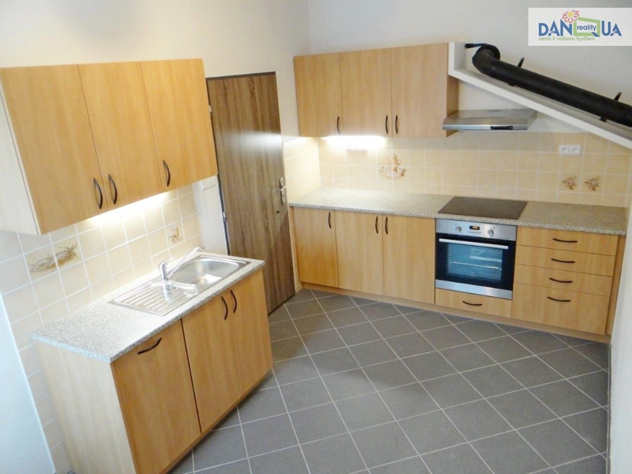 3+1, Nádražní, Zbůch, 78 m² - 1