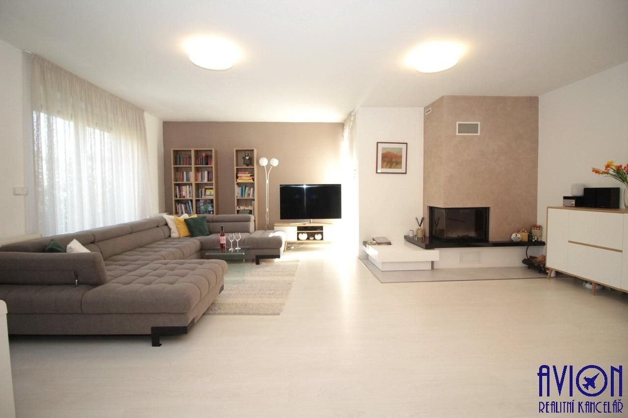 Rodinné domy, Jindřicha Jindřicha, Praha, 142 m²