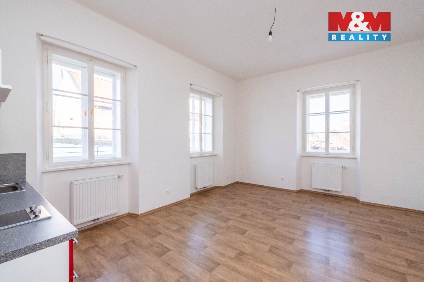 Pronájem byt 1+kk - Studeněves, 33 m²