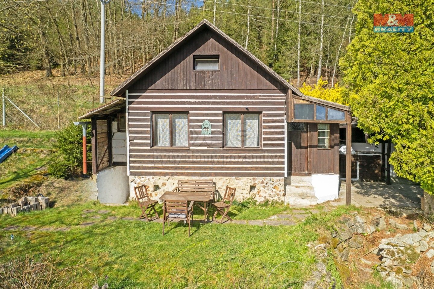 Chaty, Doubí, Karlovy Vary, 25 m²